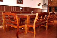 Muebles de cocina , muebles de campo , muebles de algarrobo , muebles de madera , muebles macizos , muebles a medida