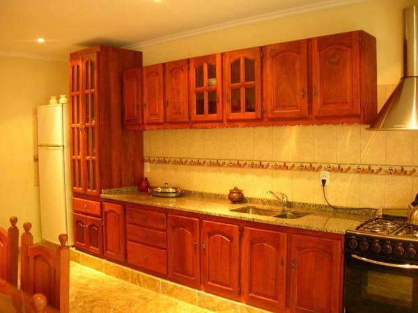 Muebles de cocina , muebles de campo , muebles de algarrobo , muebles de madera , muebles macizos , muebles a medida