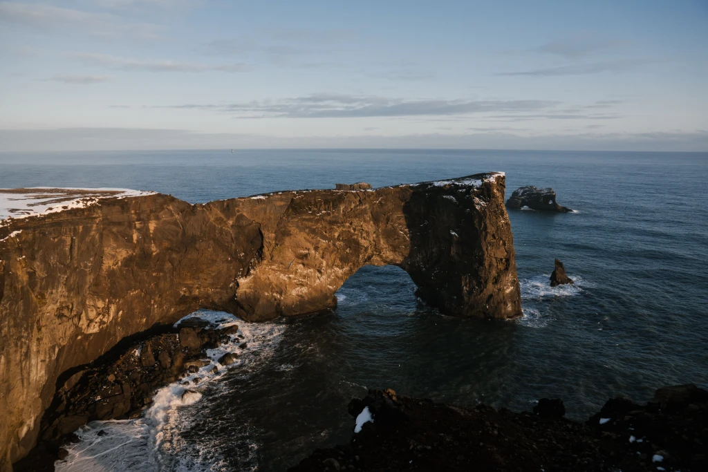 dyrhólaey clifs