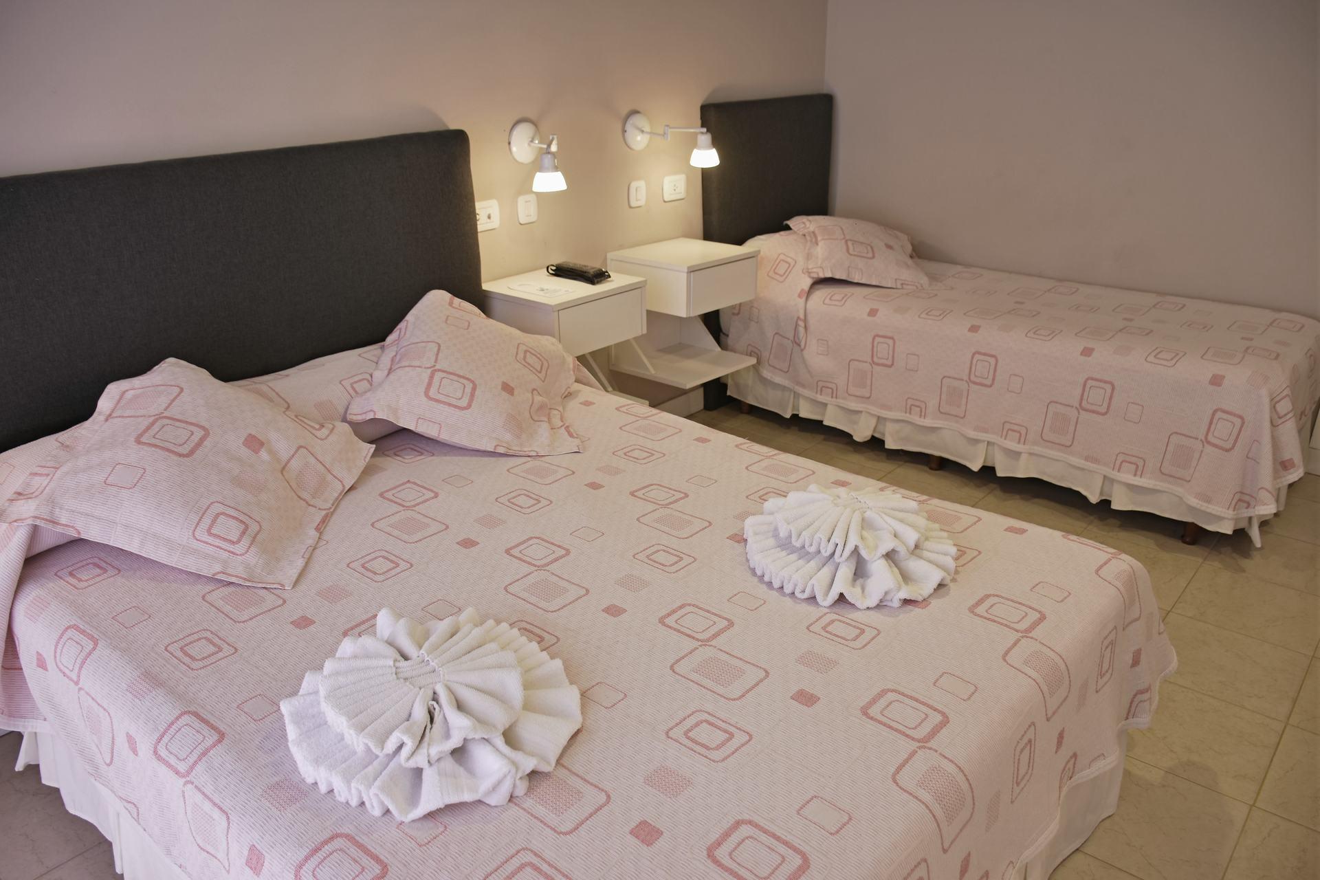 Habitación Superior con aire acondicionado del Hotel Marítimo en Villa Gesell - foto 1