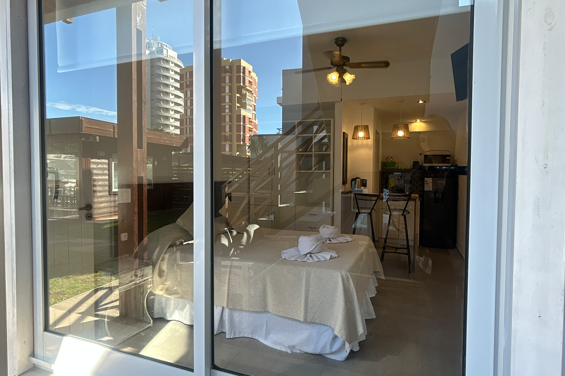 Habitación Apart con kitchenette del Hotel Marítimo en Villa Gesell - foto 3