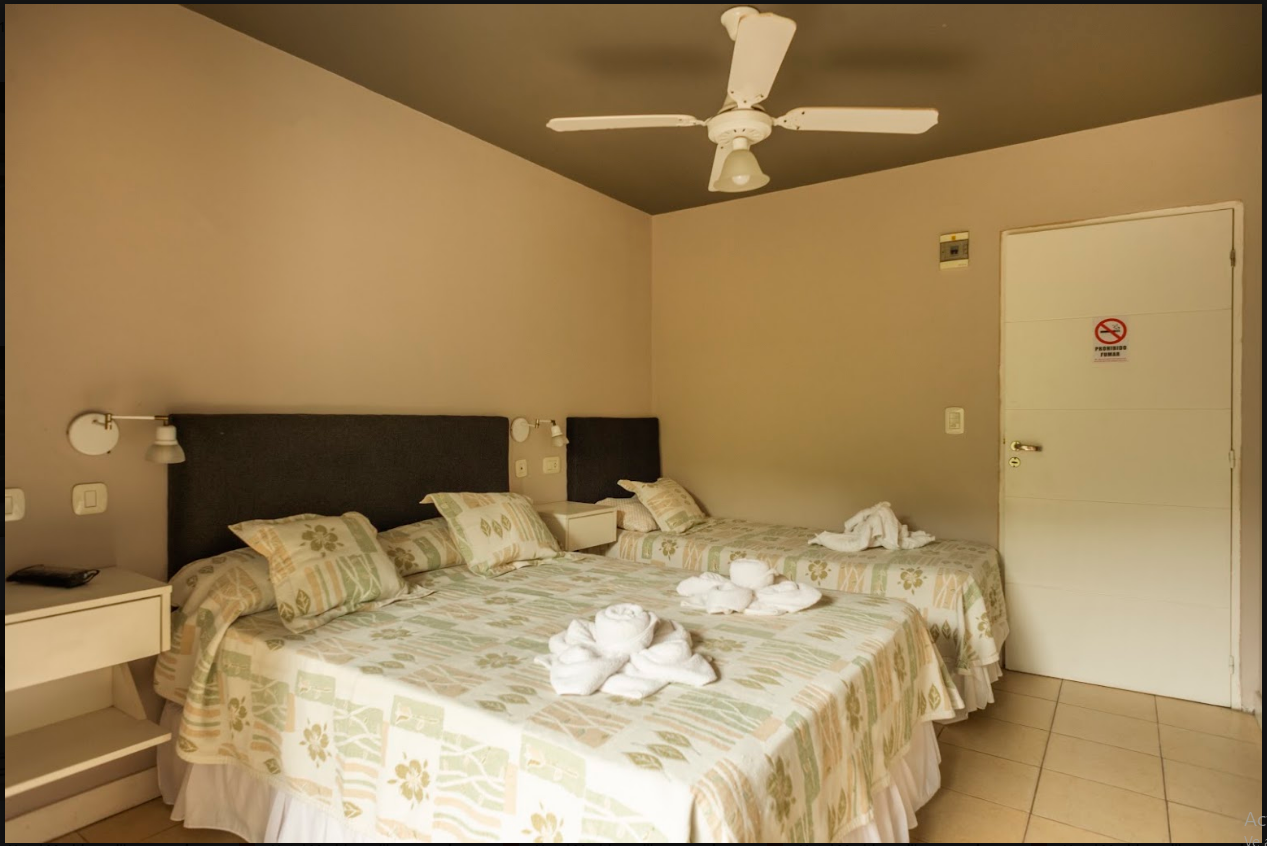 Habitación VIP con balcón o deck del Hotel Marítimo en Villa Gesell - foto 5