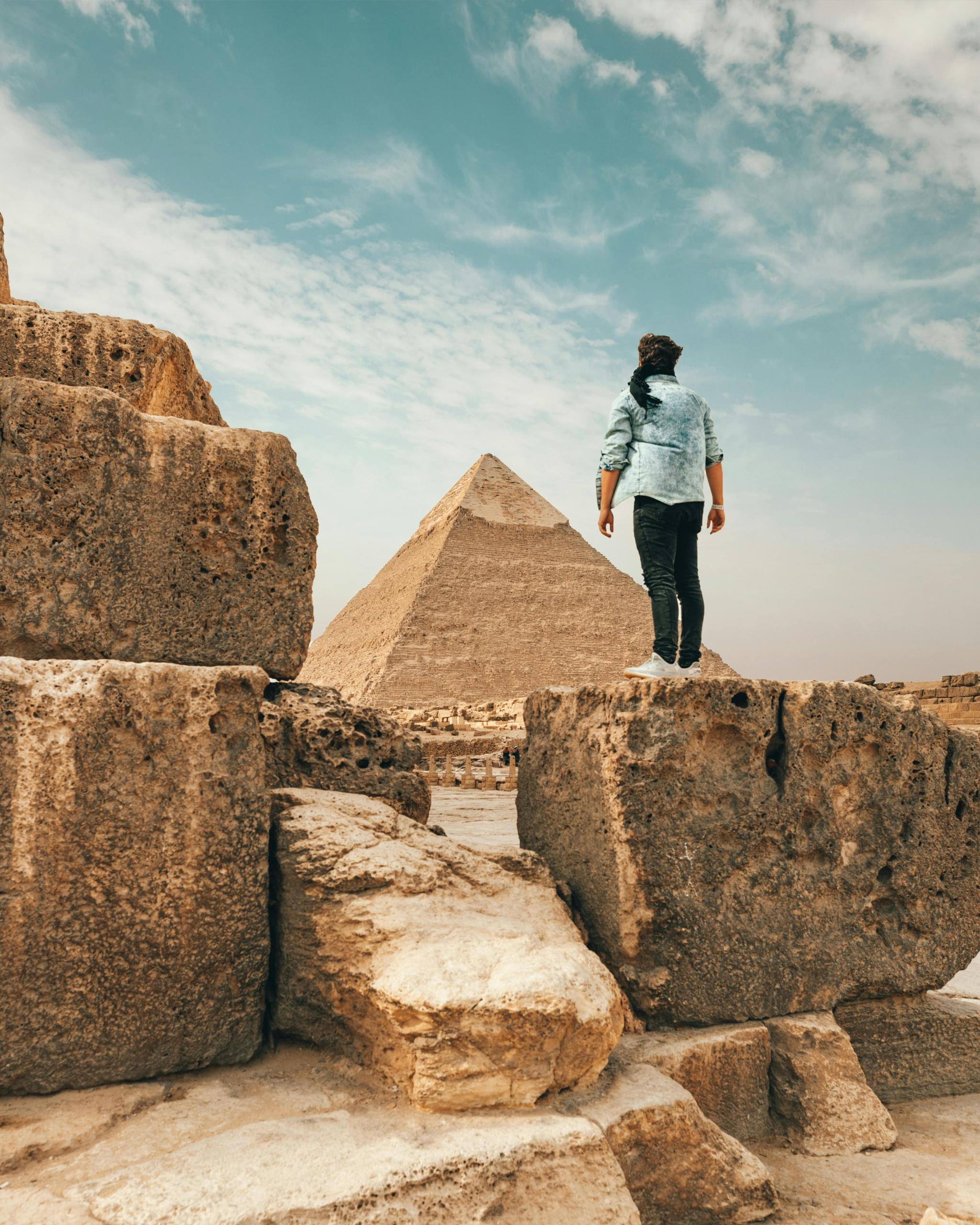 Davidjees - El nuevo Egipto: cultura digital, ansiedad y la batalla por tu mente