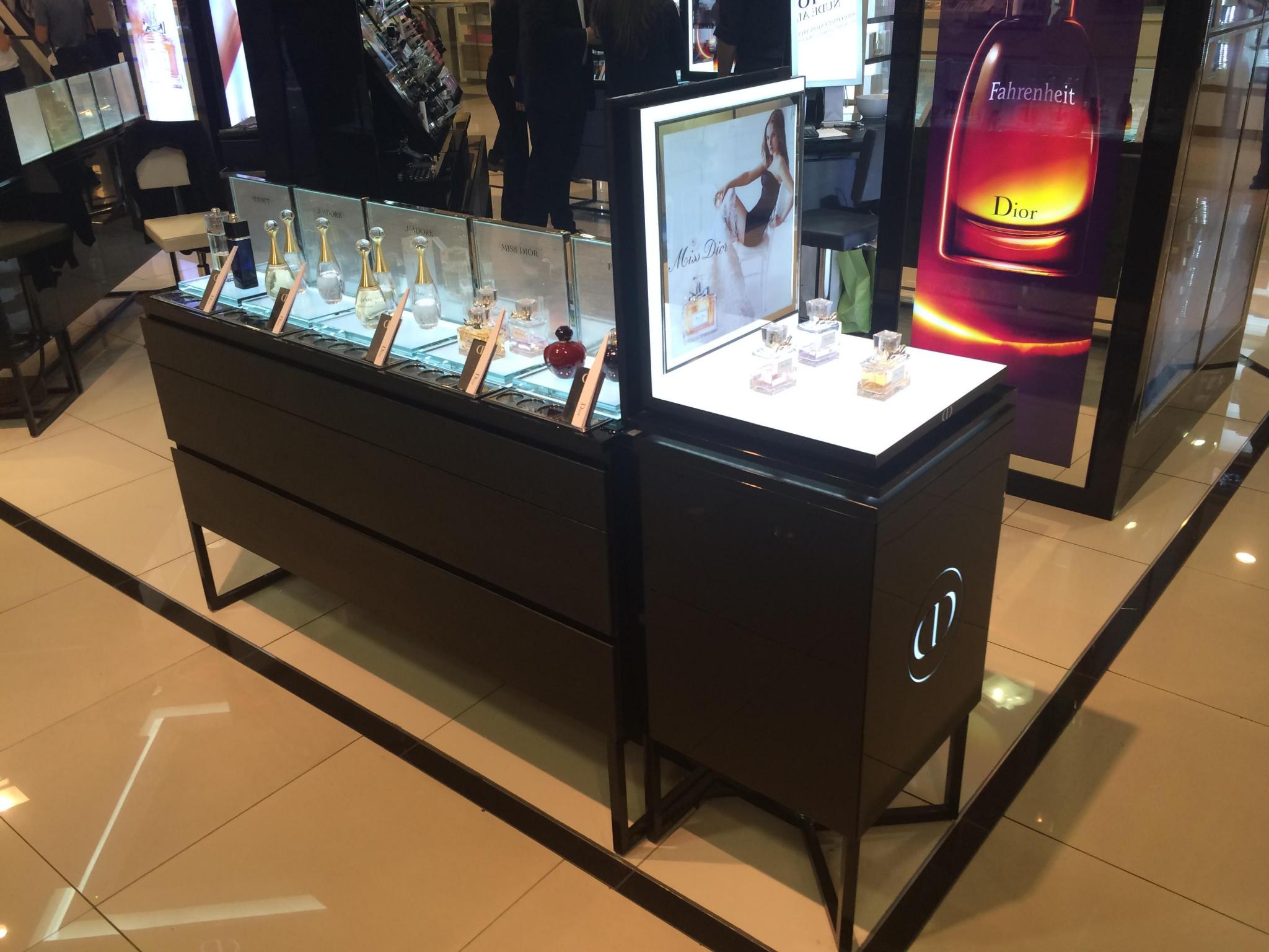 Fragrance Bar