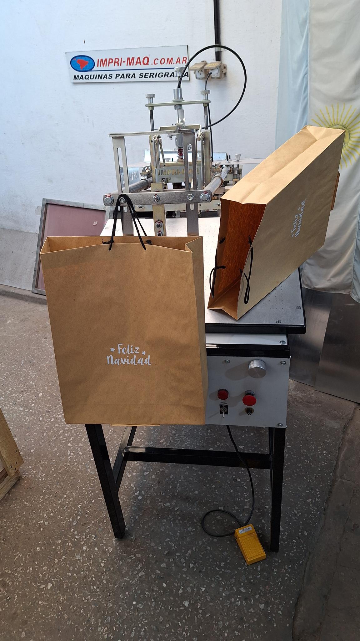 impresora de serigrafia para bolsas de papel madera kraft impresa por serigrafia impri-maq