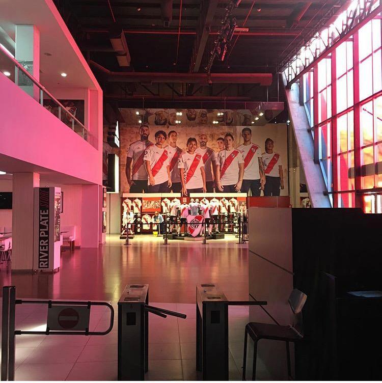 MUSEO RIVER RIVER PLATE CONSTRUCCION EN SECO ARQUIDUR  KNAUF DURLOCK 