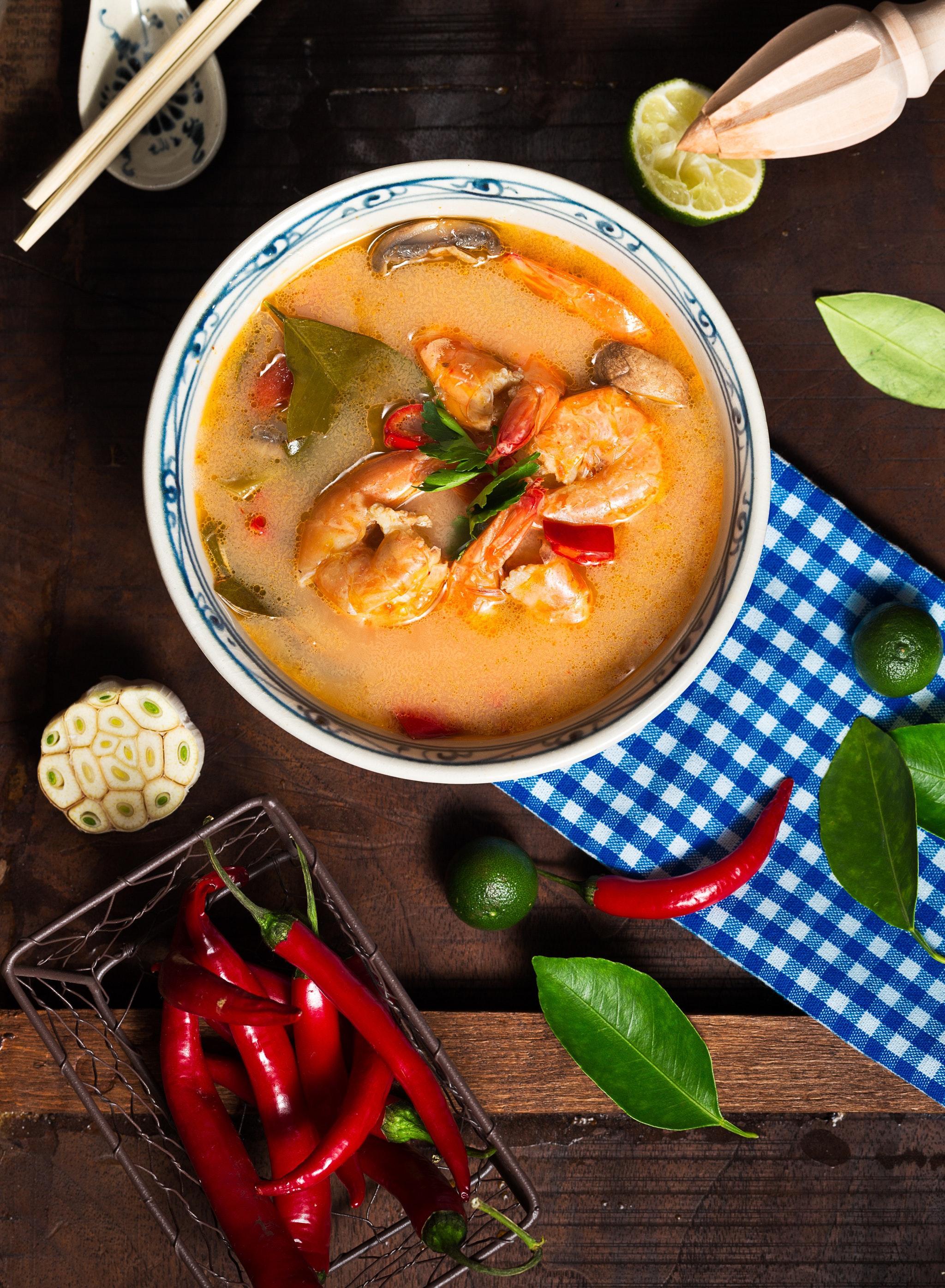 SOPA TOM YUM