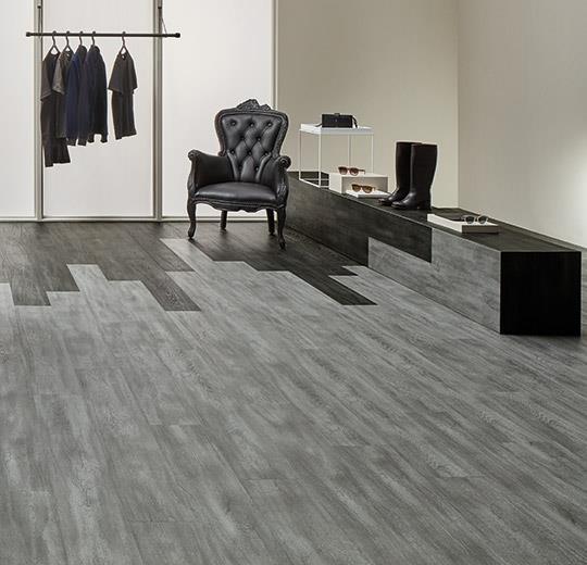 FORBO ALLURA FLEX PETRIFIED OAK CONARTECON