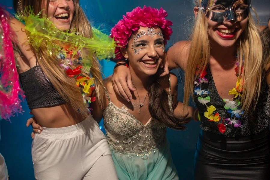 Helena - Quinceaños