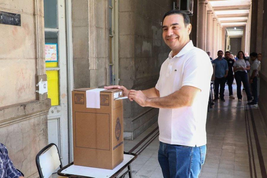 Gustavo Valdés ganó las elecciones internas de la UCR