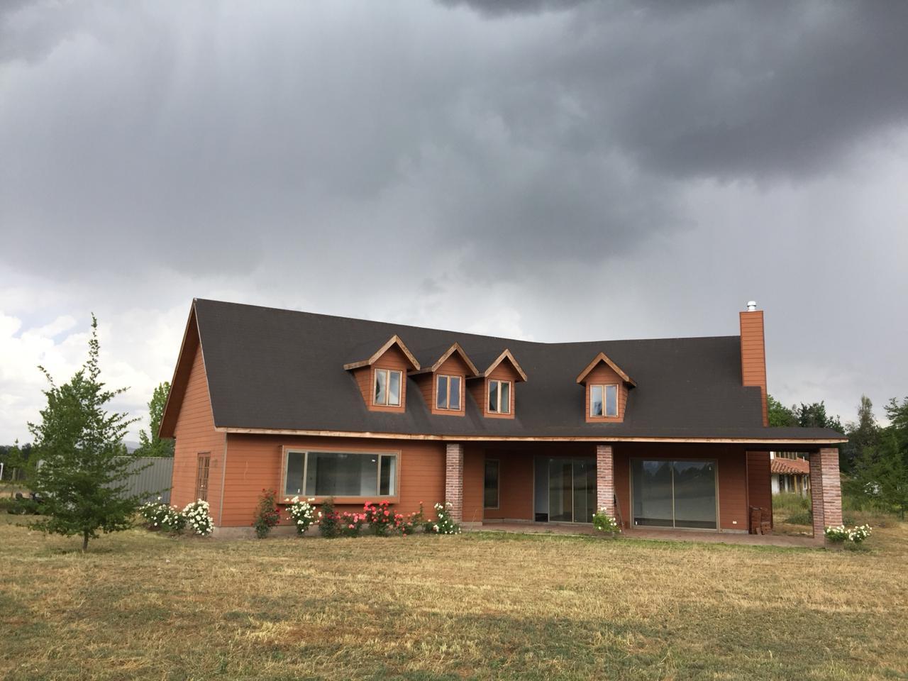 Casa parcela requinoa