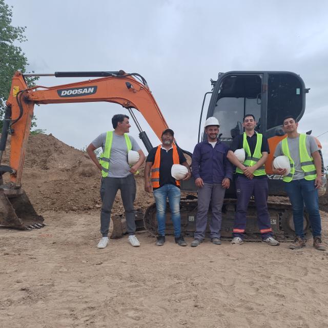 Operador de Excavadora sobre orugas (modalidad grupal)
