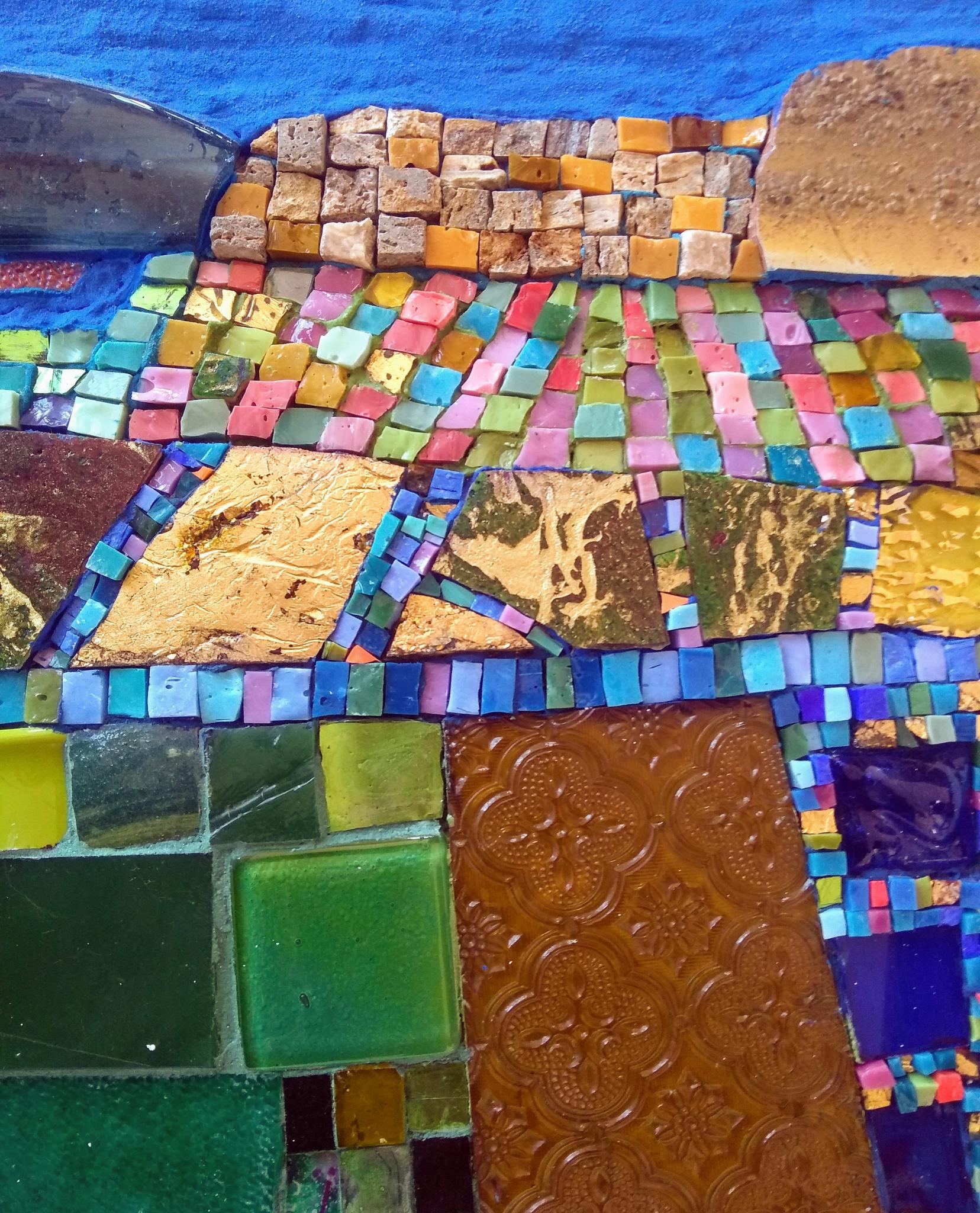 Paisaje con destellos de luz. Mosaico sobre madera. 60 x 40 cm. 2019