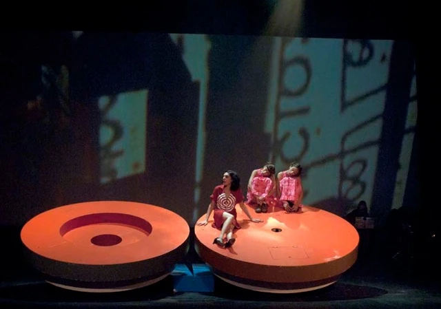 Las Islas de Carlos Gamerro - Dirección Alejandro Tantanian