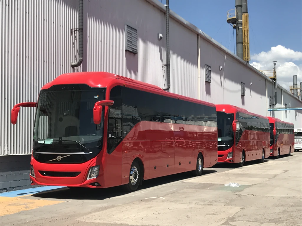 Autob&uacute;s 40 pasajeros TT&Oacute;pera