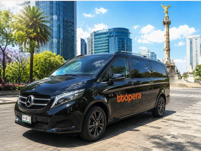 CamionetaMercedesBenzdelujo6pasajeros1.webp