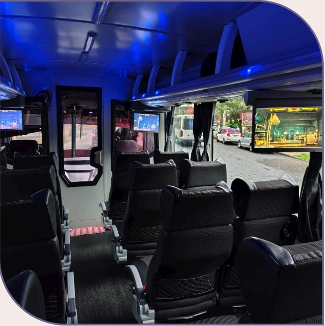 Minibus30pasajeros3.webp