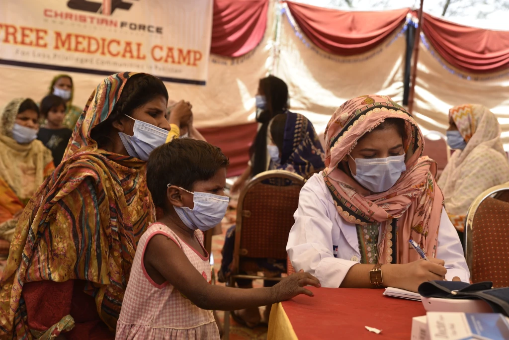 MedicalCamp2021-FaisalabadPakistan5.webp