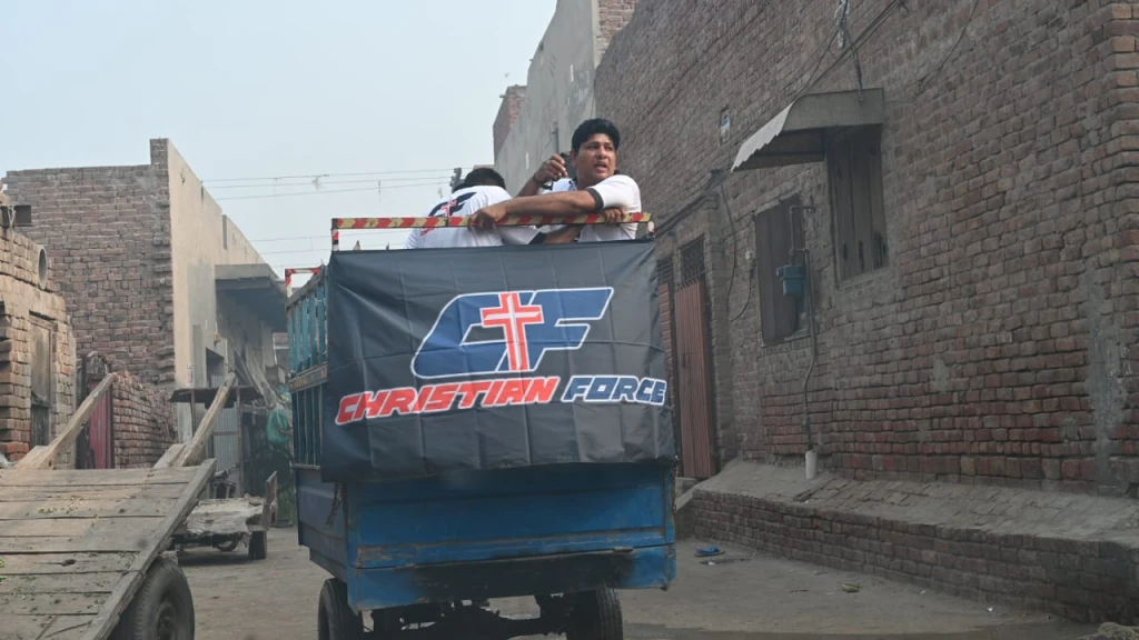 WheelchairsDistribution2023-FaisalabadPakistan15.webp