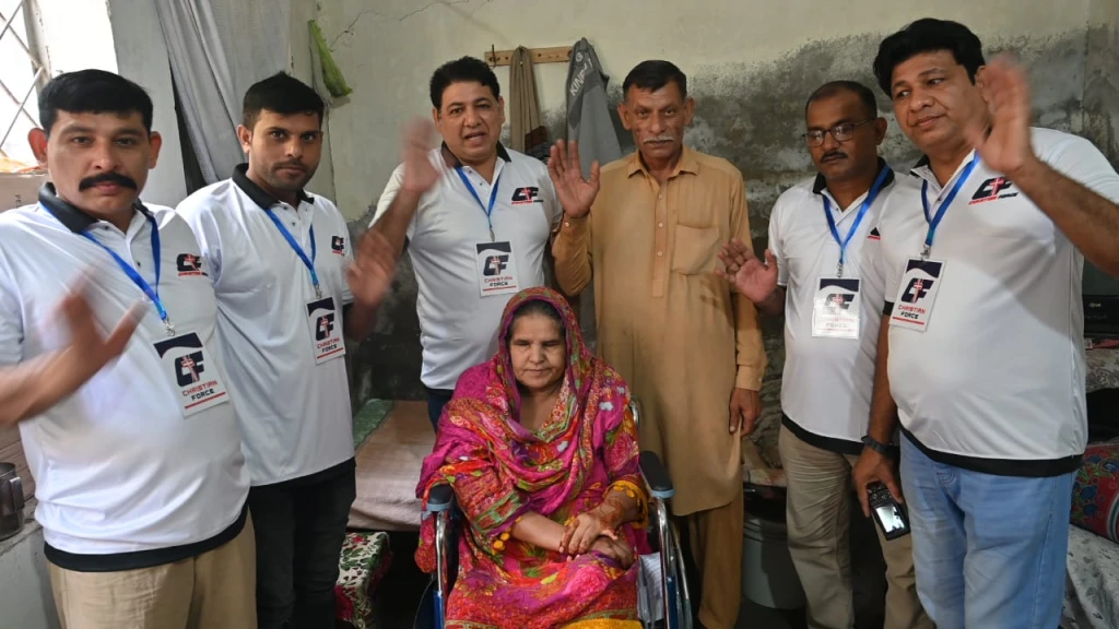 WheelchairsDistribution2023-FaisalabadPakistan21.webp