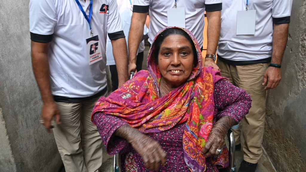 WheelchairsDistribution2023-FaisalabadPakistan8.webp
