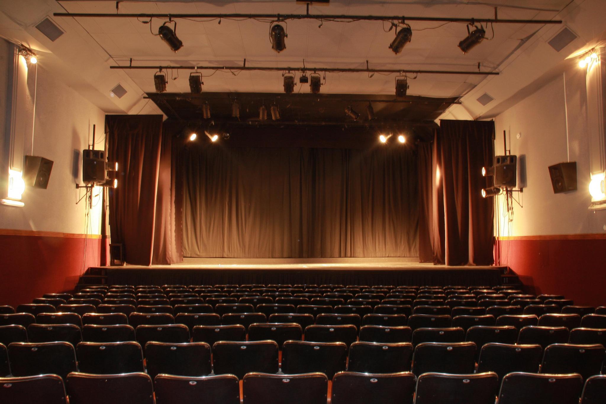 Cine / Teatro