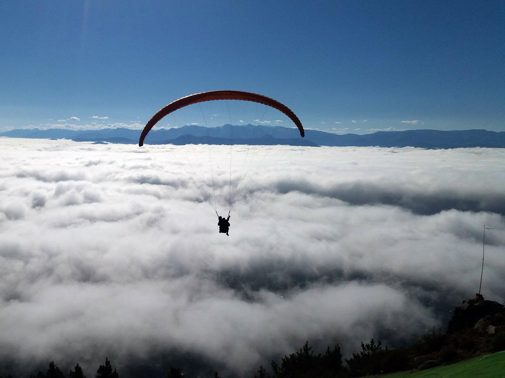 Despegue cerro Otto en otoño