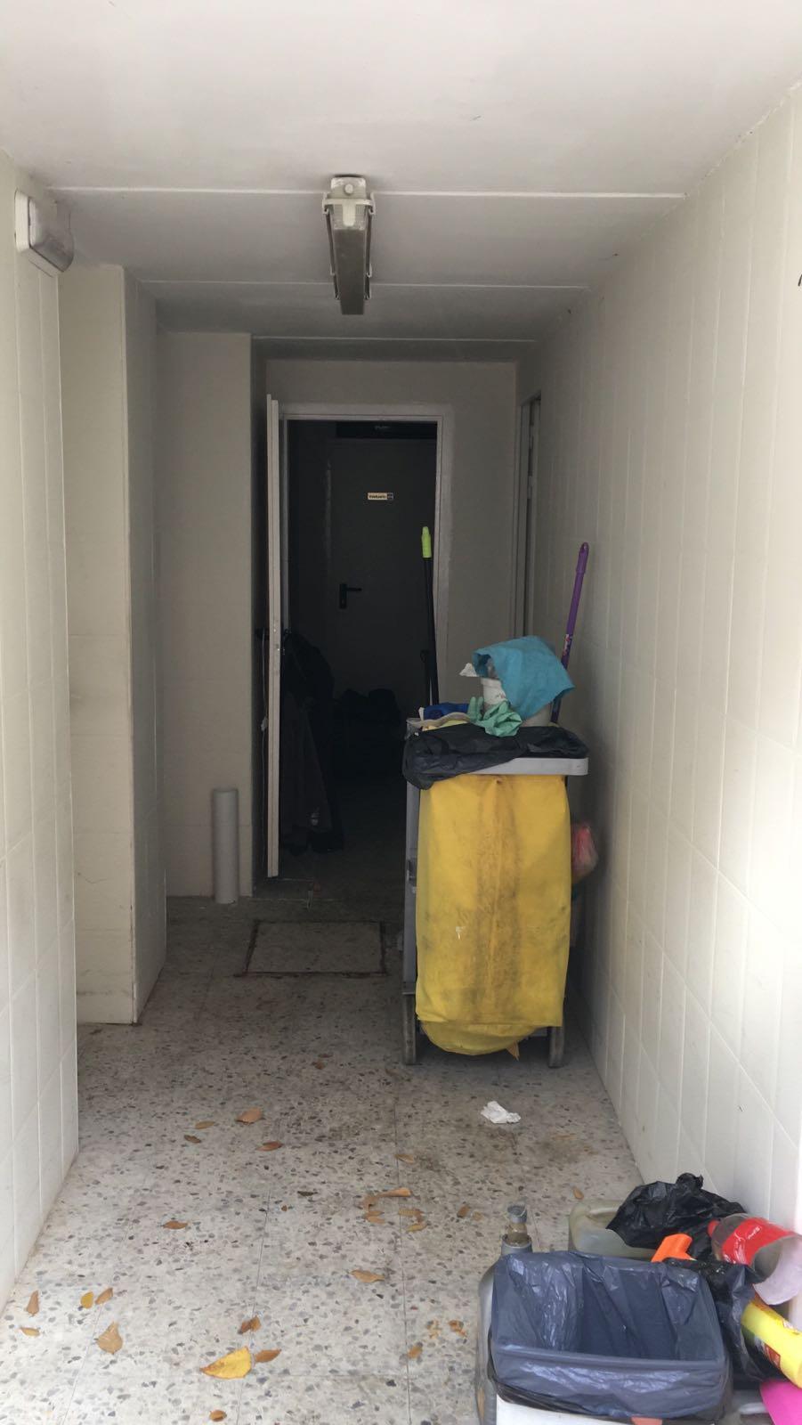 Pasillo distribuidor
