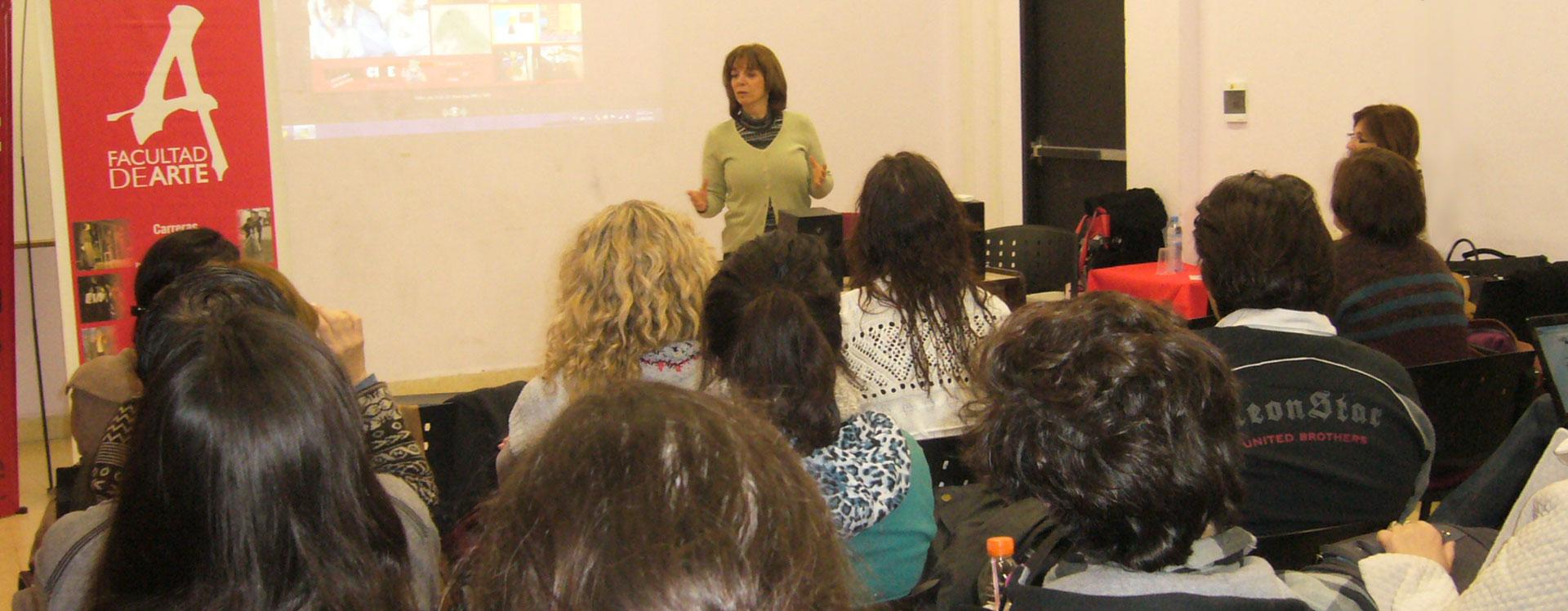 ○ TANDIL CINE - Talleres de cine para niños.