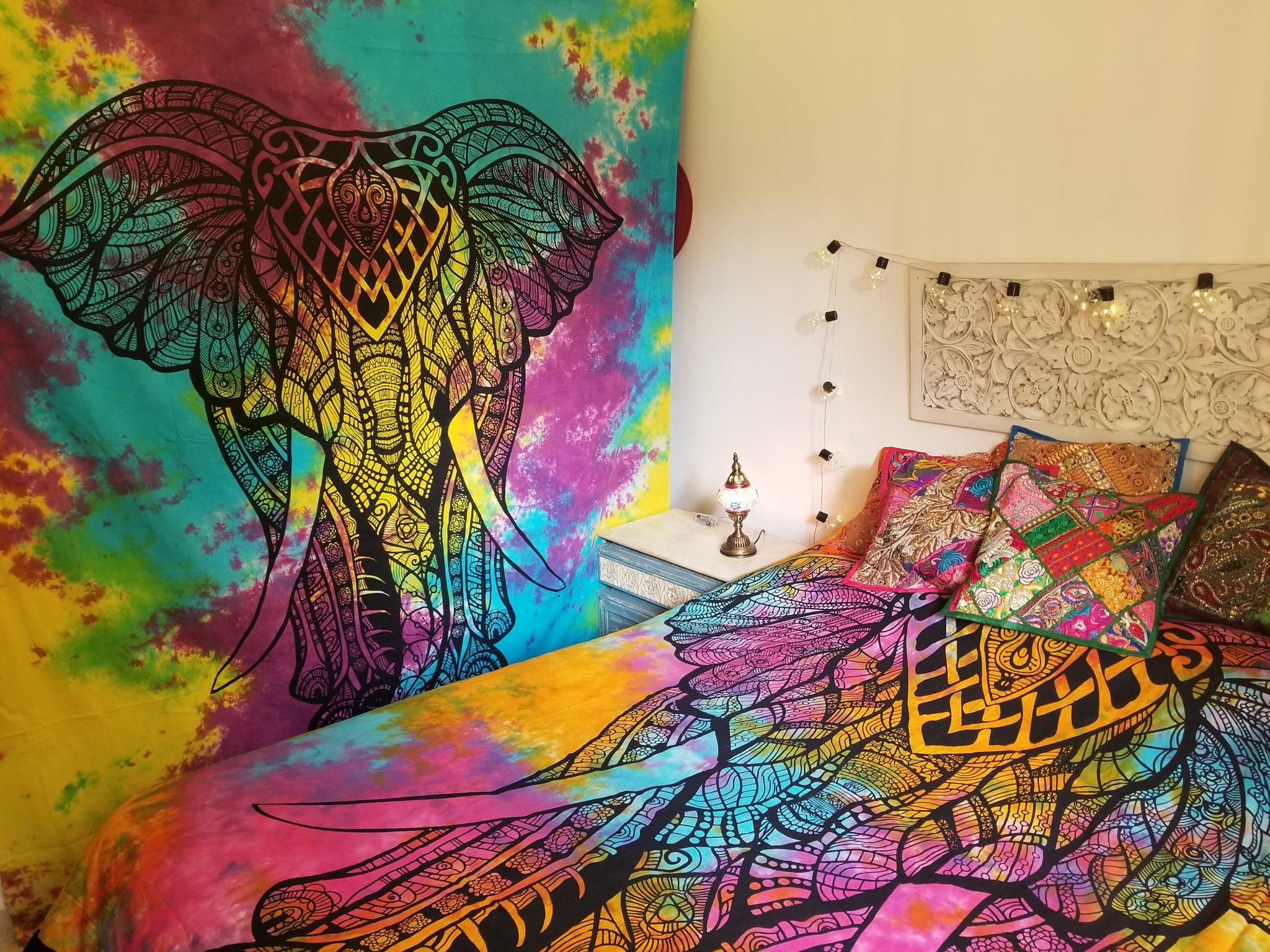 Decorando tu Hogar a todo color con Mantas Hindúes. 