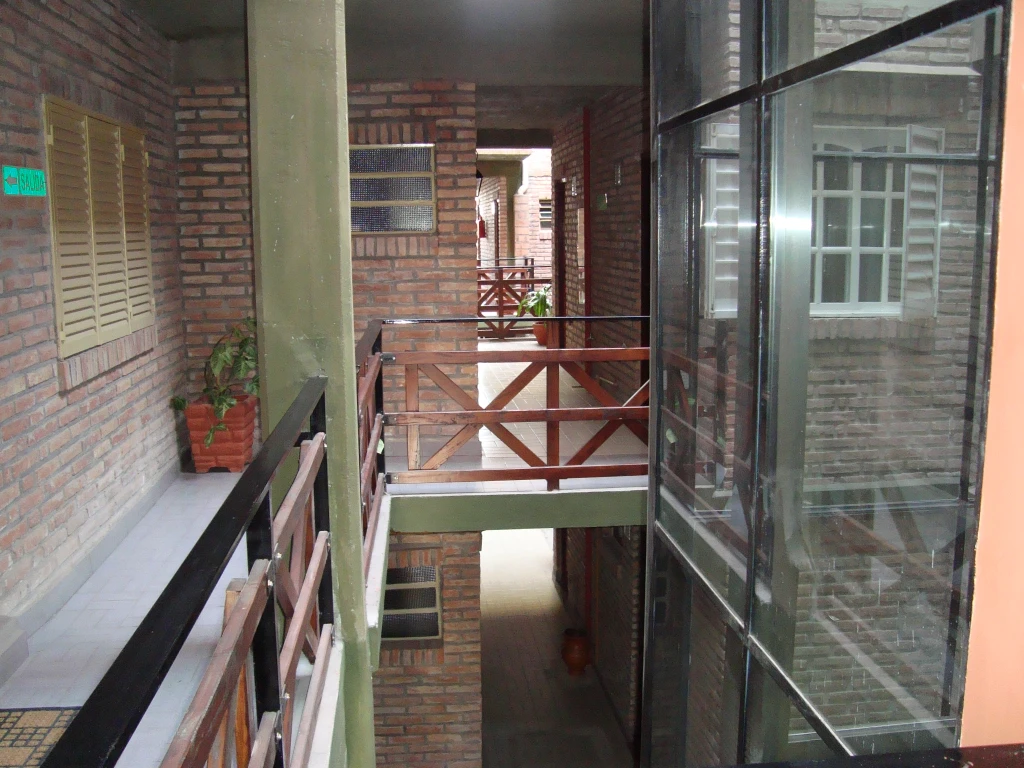Pasillo1piso.webp