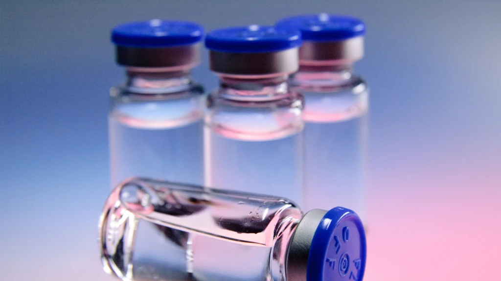 Definiciones reglamentarias y clasificación de los medicamentos biosimilares en las 6 regiones de la Organización Mundial de la Salud.