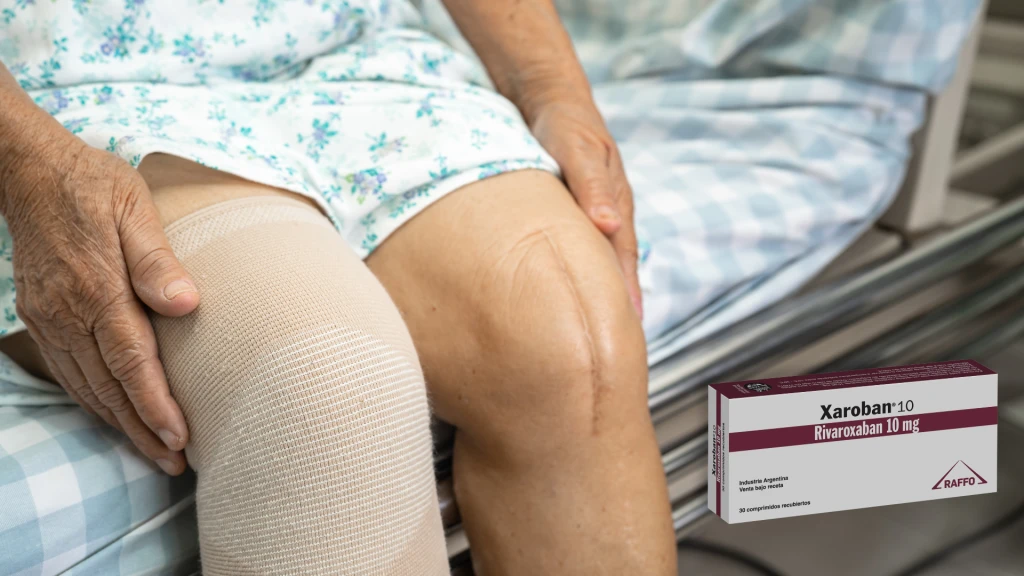 Rivaroxabán seguido de aspirina frente a aspirina sola tras artroplastia total de cadera o rodilla.