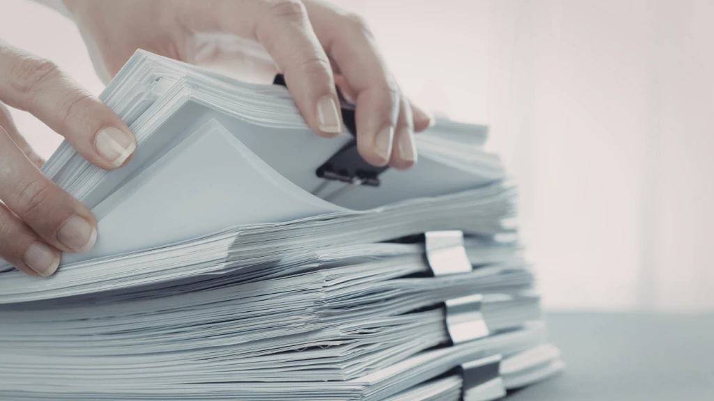 Documentos Internacionales de Información sobre Medicamentos: Análisis cuantitativo del contenido de las instrucciones para prevenir, mitigar y monitorizar las reacciones adversas a los medicamentos.