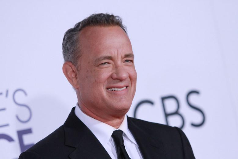 Tom Hanks vuele a la piel de Elvis.