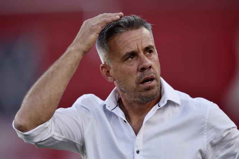  Lucas Pusineri dejó la dirección técnica del Rojo.