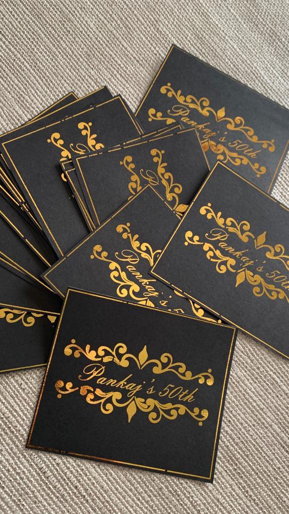 HOT STAMPING DORADO. Un detalle muy original y de primera calidad.