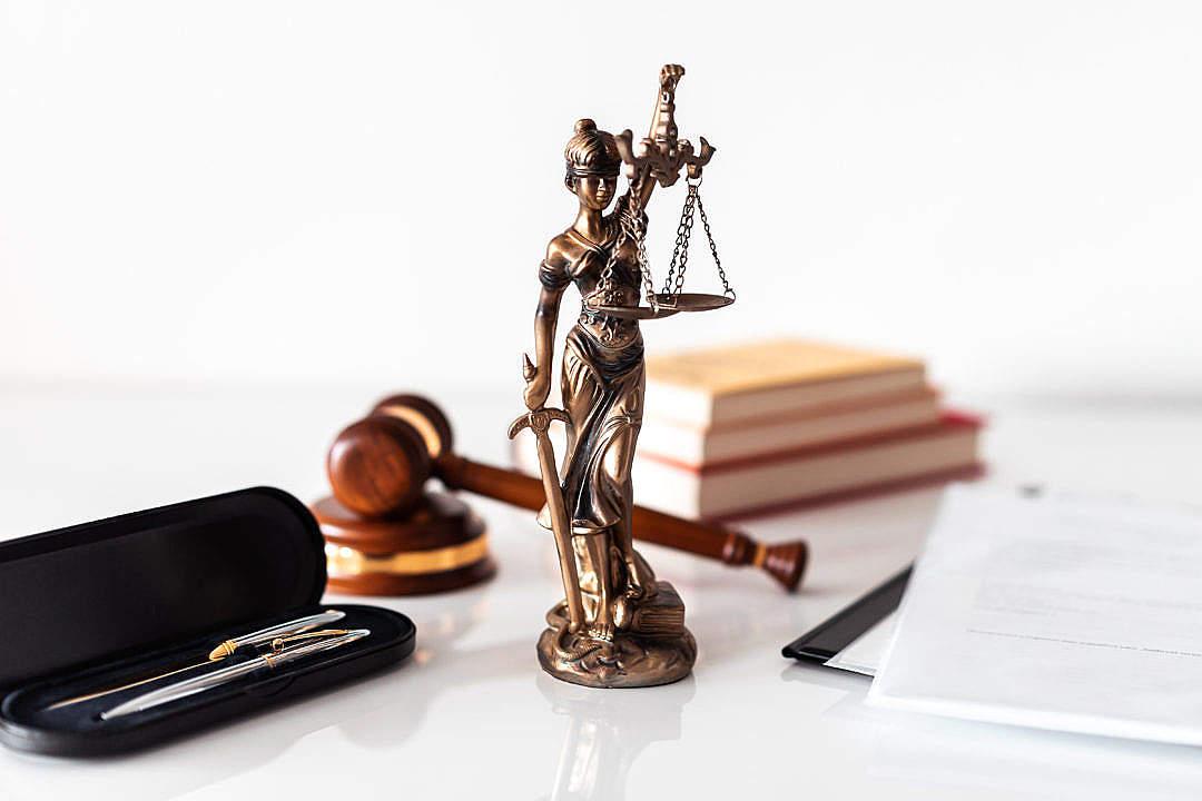 LLAMADO A INSCRIPCIÓN PERITOS AUXILIARES DE LA JUSTICIA