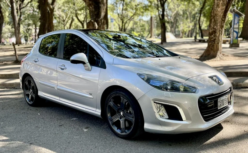 Peugeot 308 GTI 2013