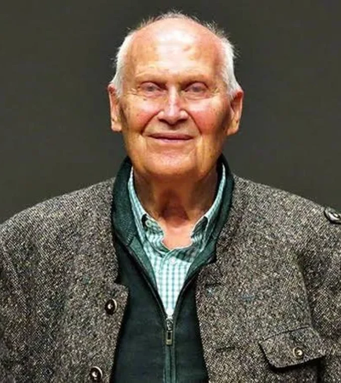 Bert Hellinger