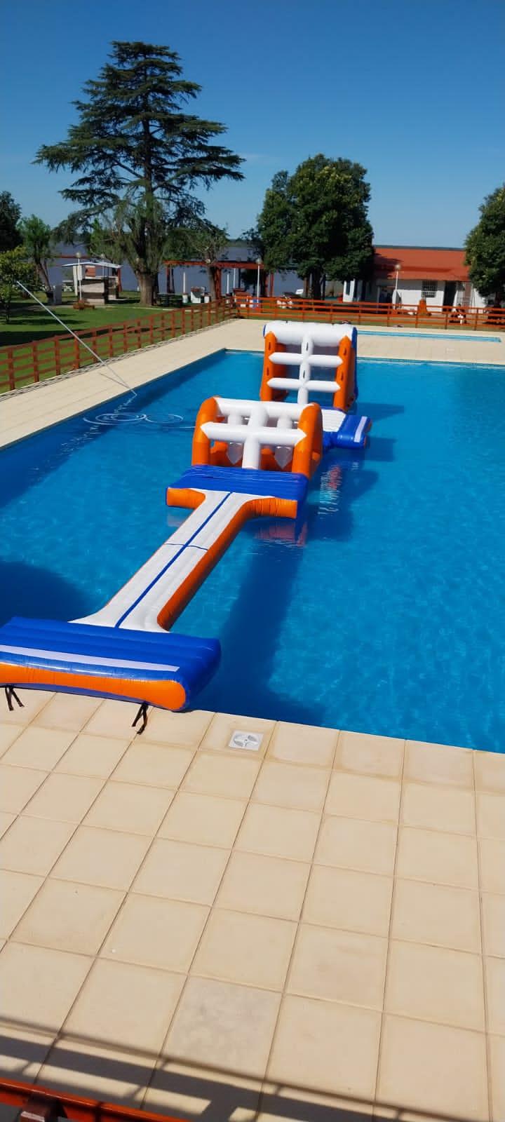 Alquiler de juegos inflables para cumpleaños y festejos en casa Rosario y localidades aledañas.