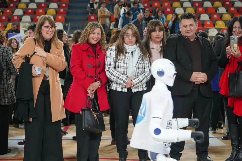 Interacción con el robot del ISRI
