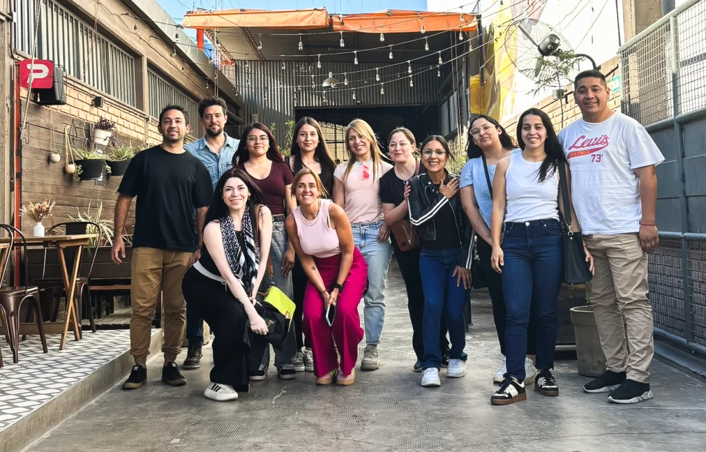 Alumnos de la Tecnicatura en Gestión de Recursos Humanos realizan su práctica en Cervecería Donata del Desierto.