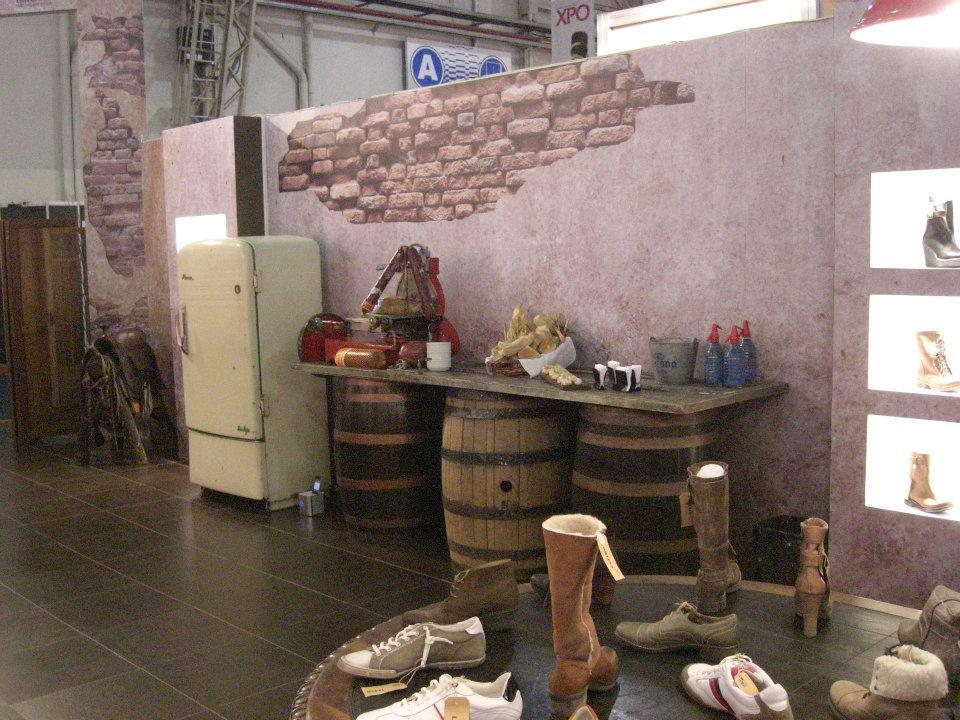 Stand